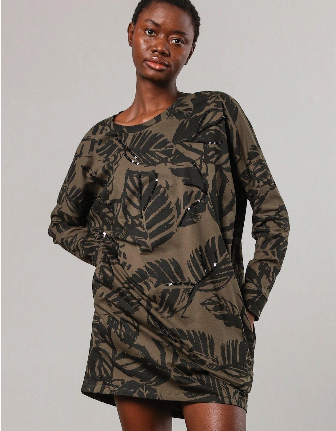 Batwing Sleeve Jersey Tunic Dress With Leaf Motif And Beaded Embroidery - Black