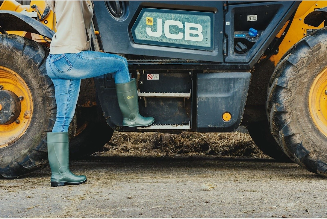 FS99 PVC Green Wellington Boots