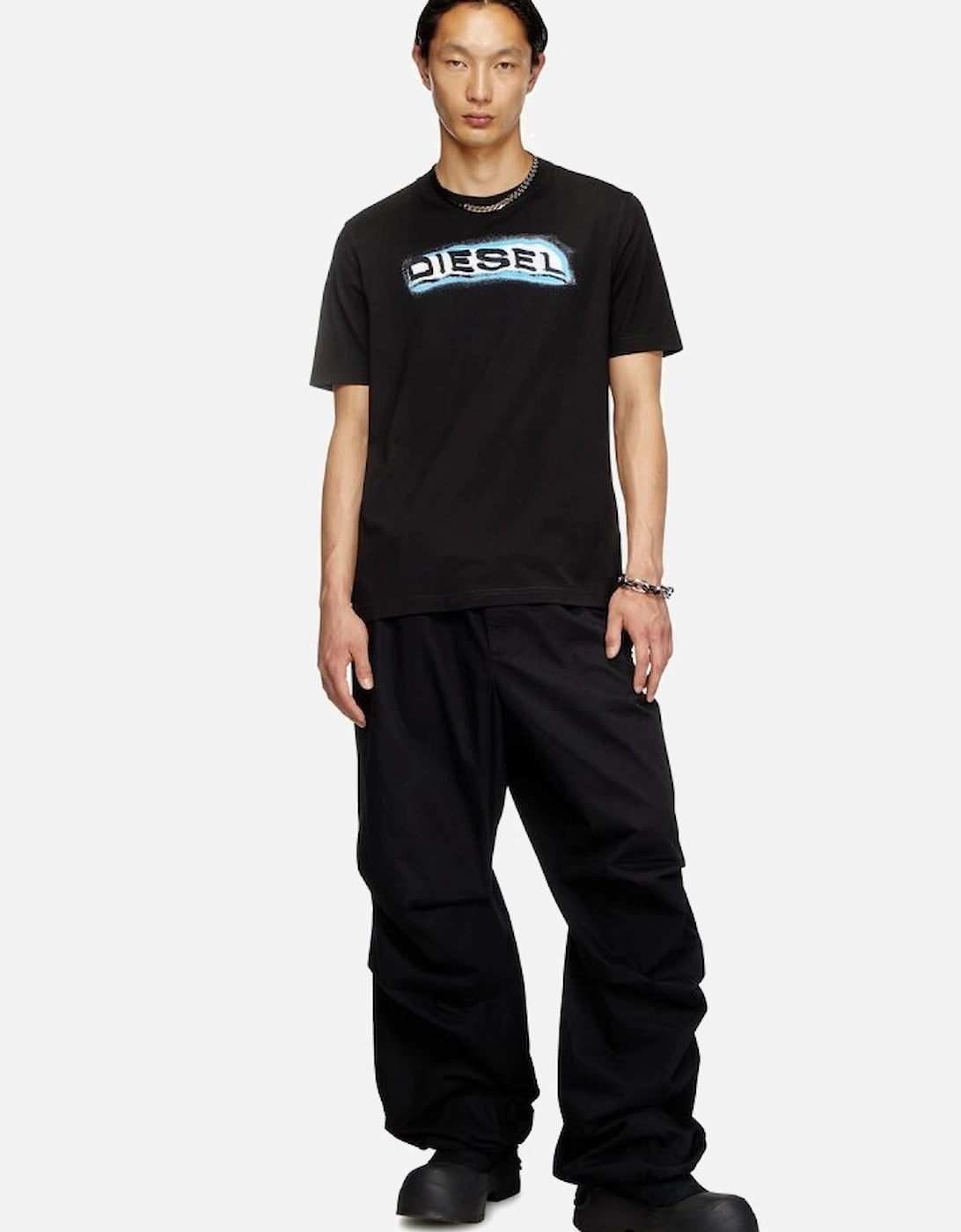 Adjust R4 T-Shirt Black
