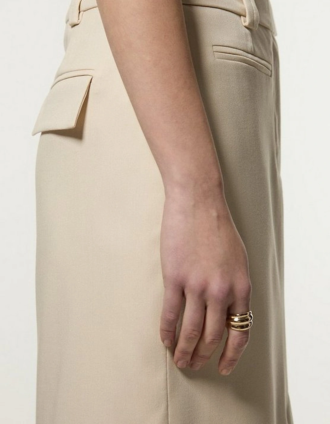 Soft Structured Tailored Pencil Skirt