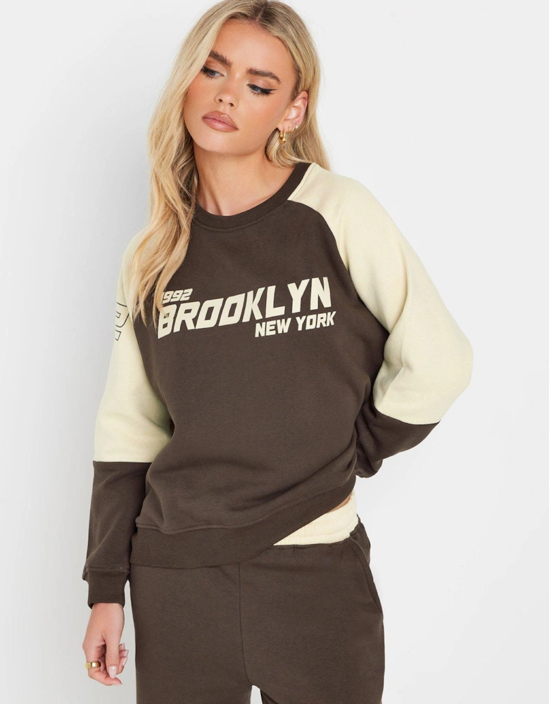 Petite Brooklyn Choco Sweatshirt - Brown