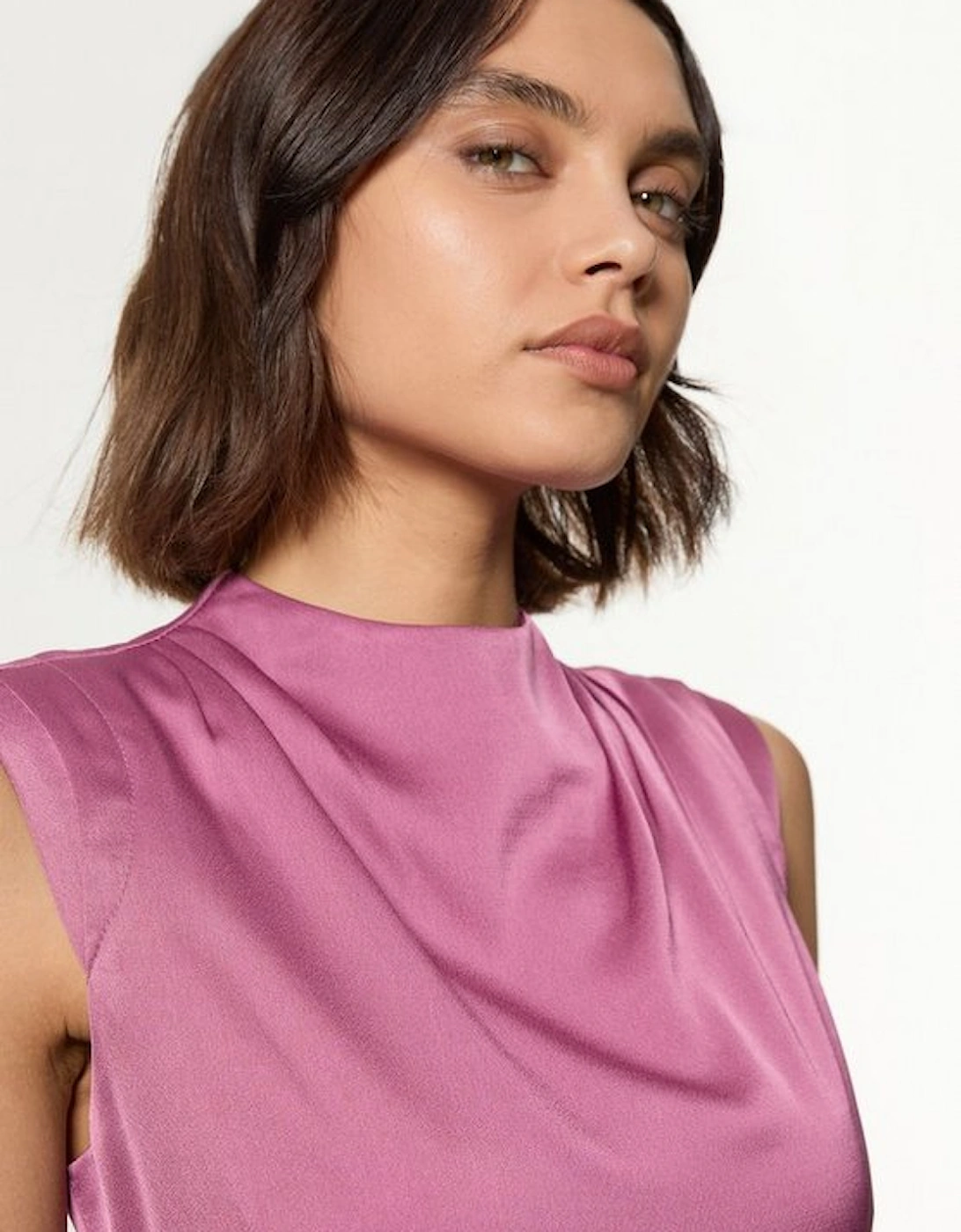 Satin Back Crepe Pleat Woven Midaxi Dress