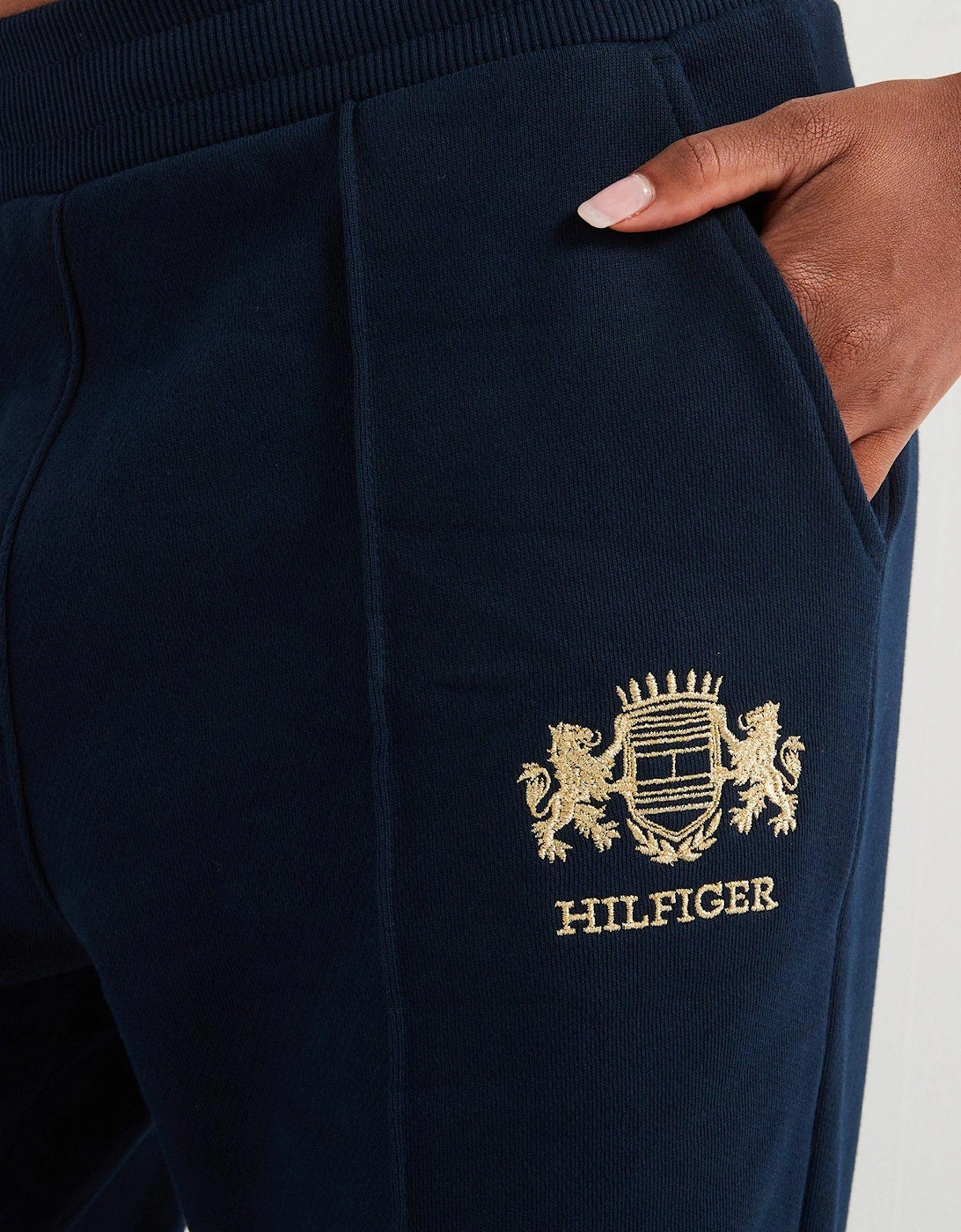 Varsity Crest Sweatpants - Navy