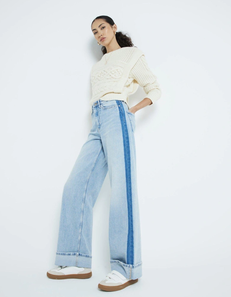 Relaxed Straight Leg Jeans - Blue