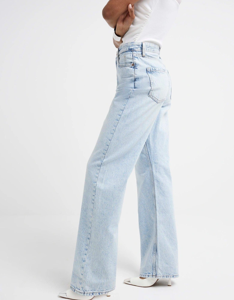 Relaxed Straight Jean - Light Denim