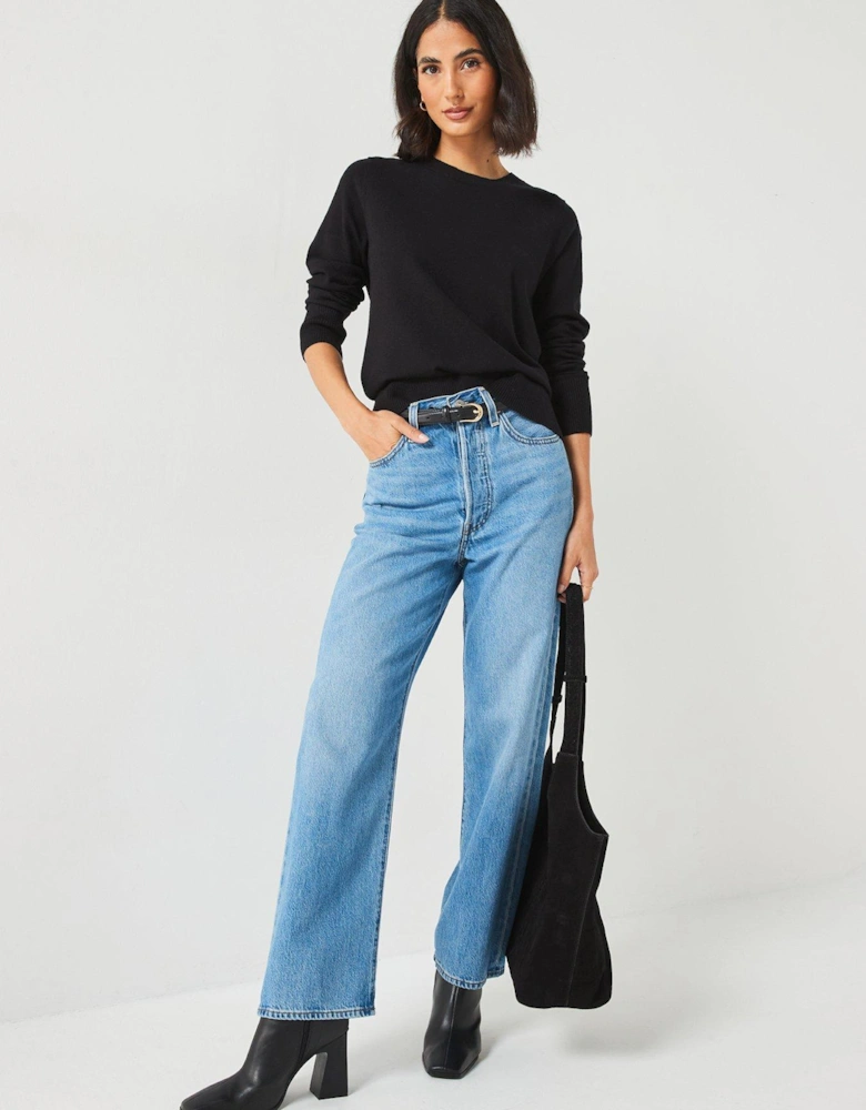 Relaxed Crew Neck Jumper - Black