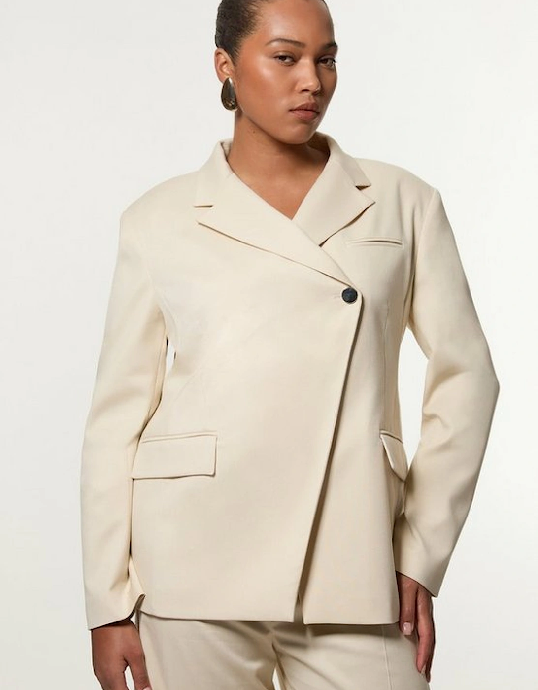 Plus Size Soft Structured Asymmetric Tailored Single Breasted Blazer, 4 of 3