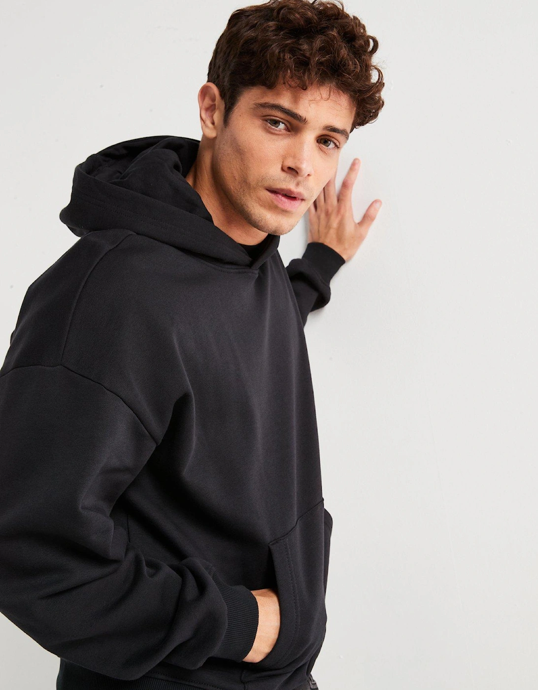 Relaxed Fit Overhead Hoodie - Black