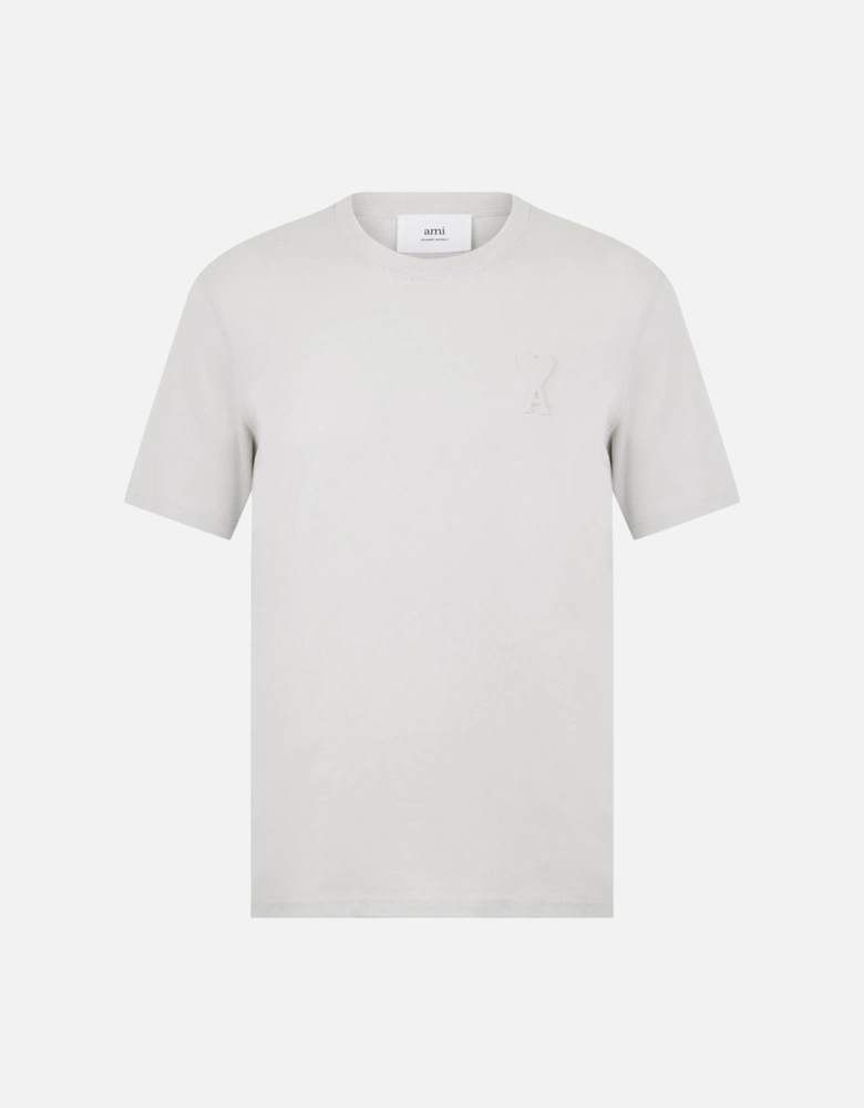 De Coeur Motif Embossed Logo T-Shirt in White