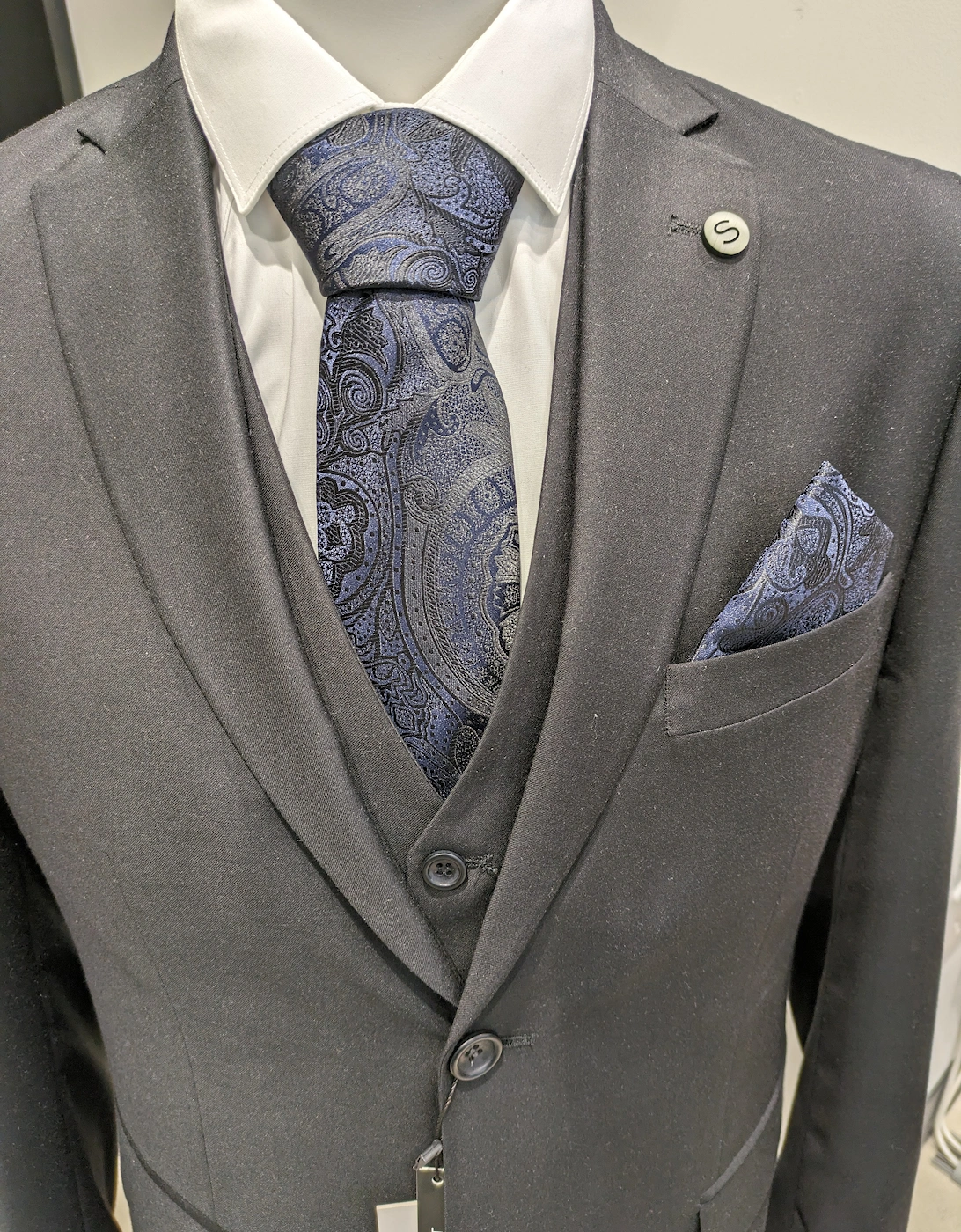 George Blazer - Black