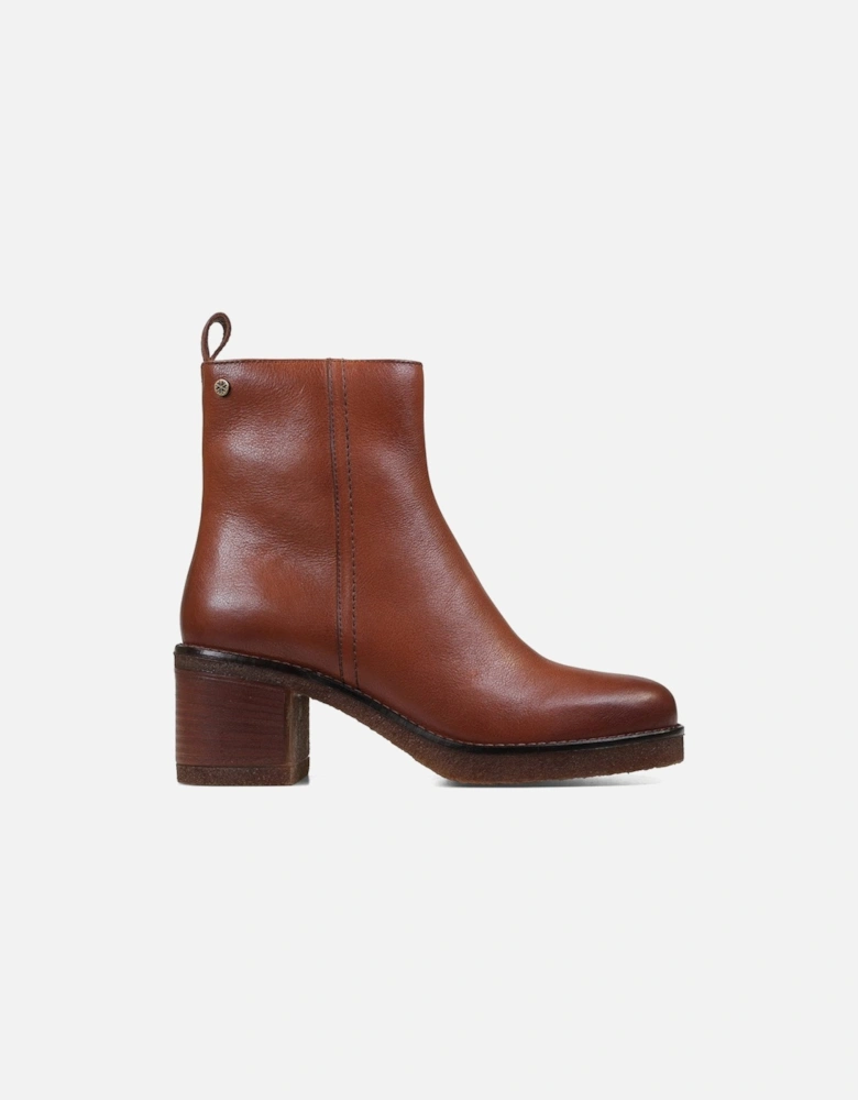 Harper Womens Wide Leather Boots