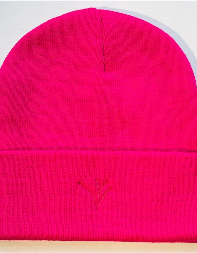 Meeks Recycled Beanie Hat in Hot Pink