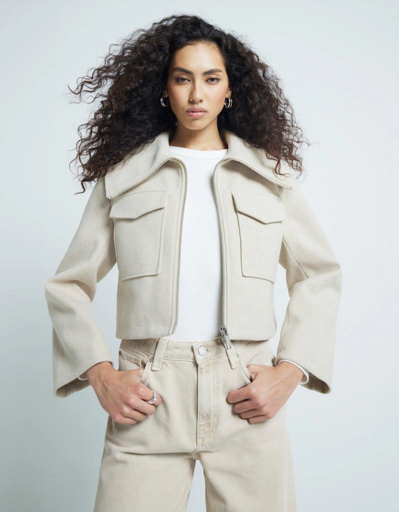 Wide Collar Crop Jacket - Beige