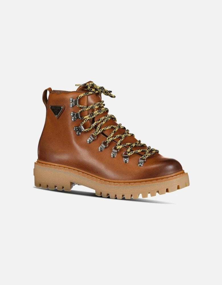 Hike Boot in Brown