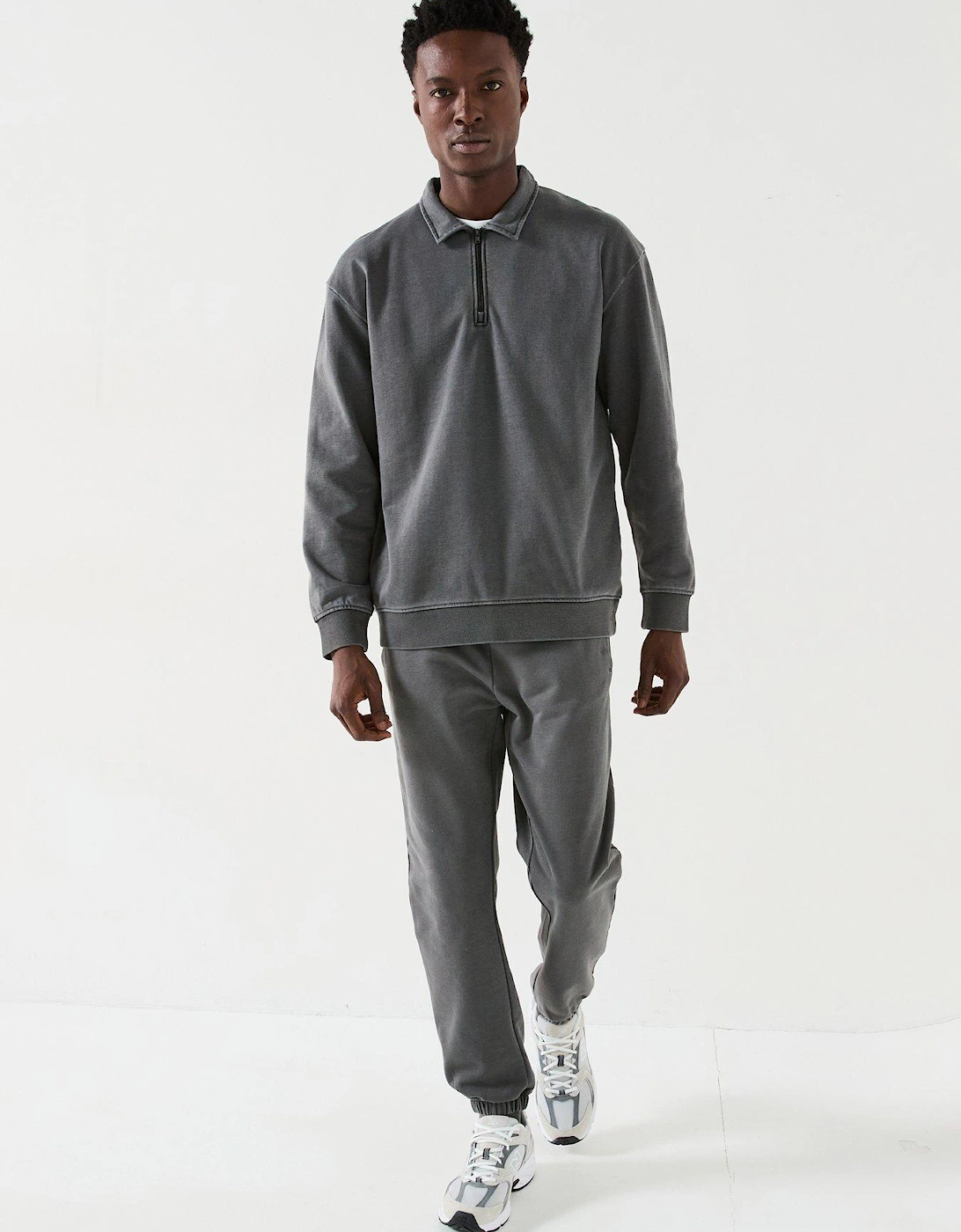 Heavyweight 1/4 Zip Sweat - Dark Grey, 7 of 6