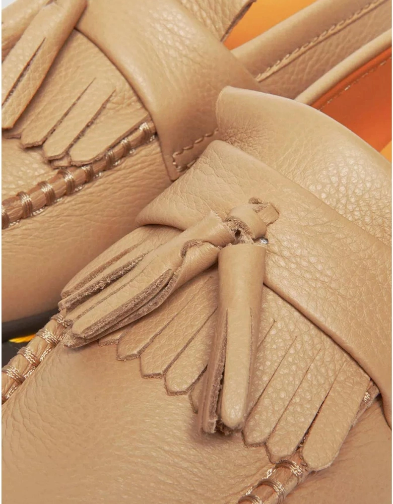 Beige Leather Moccasin Slip-On Shoes Women Running Shoes