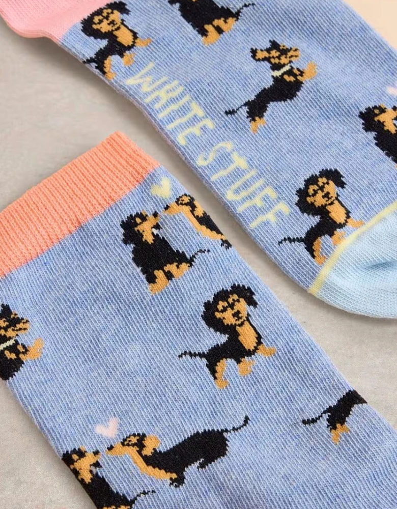 Women's Kissing Sausage Dog Ankle Sock Light Blue