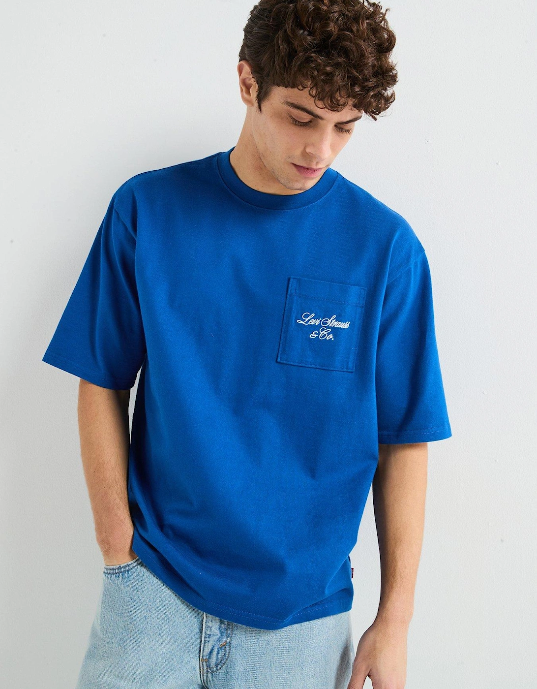 Levis Heavyweight Graphic Pocket Short Sleeve T-shirt - Blue, 7 of 6