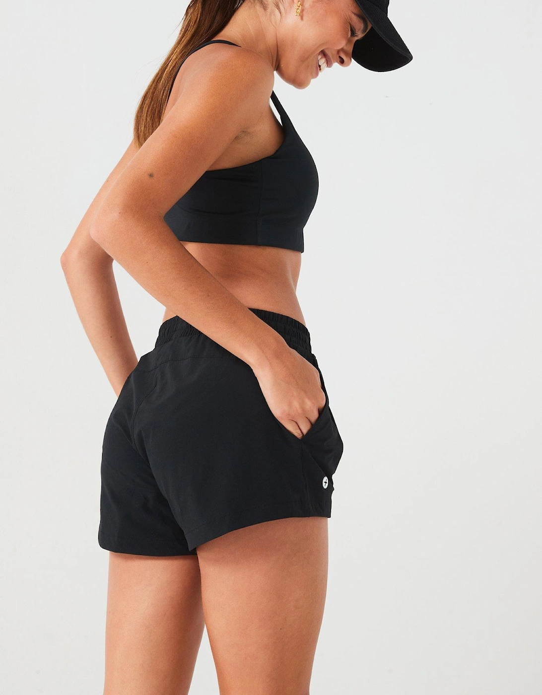 Women's Training Relentless Shorts - Black