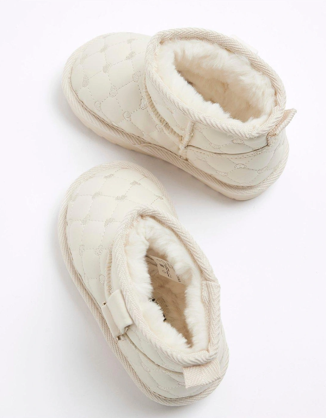 Girls Heart Quilt Fur Lined Boots - Cream