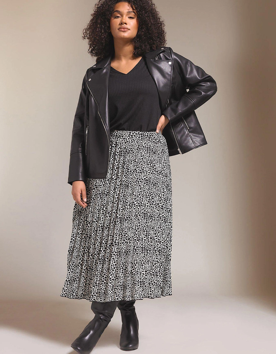 Pleated Skirt - Black, 2 of 1