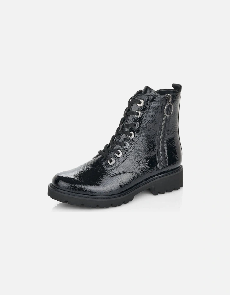 D8671-02 Ladies black patent boots