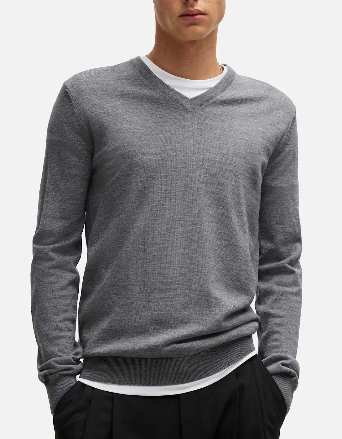 San Vredo V-Neck Sweater