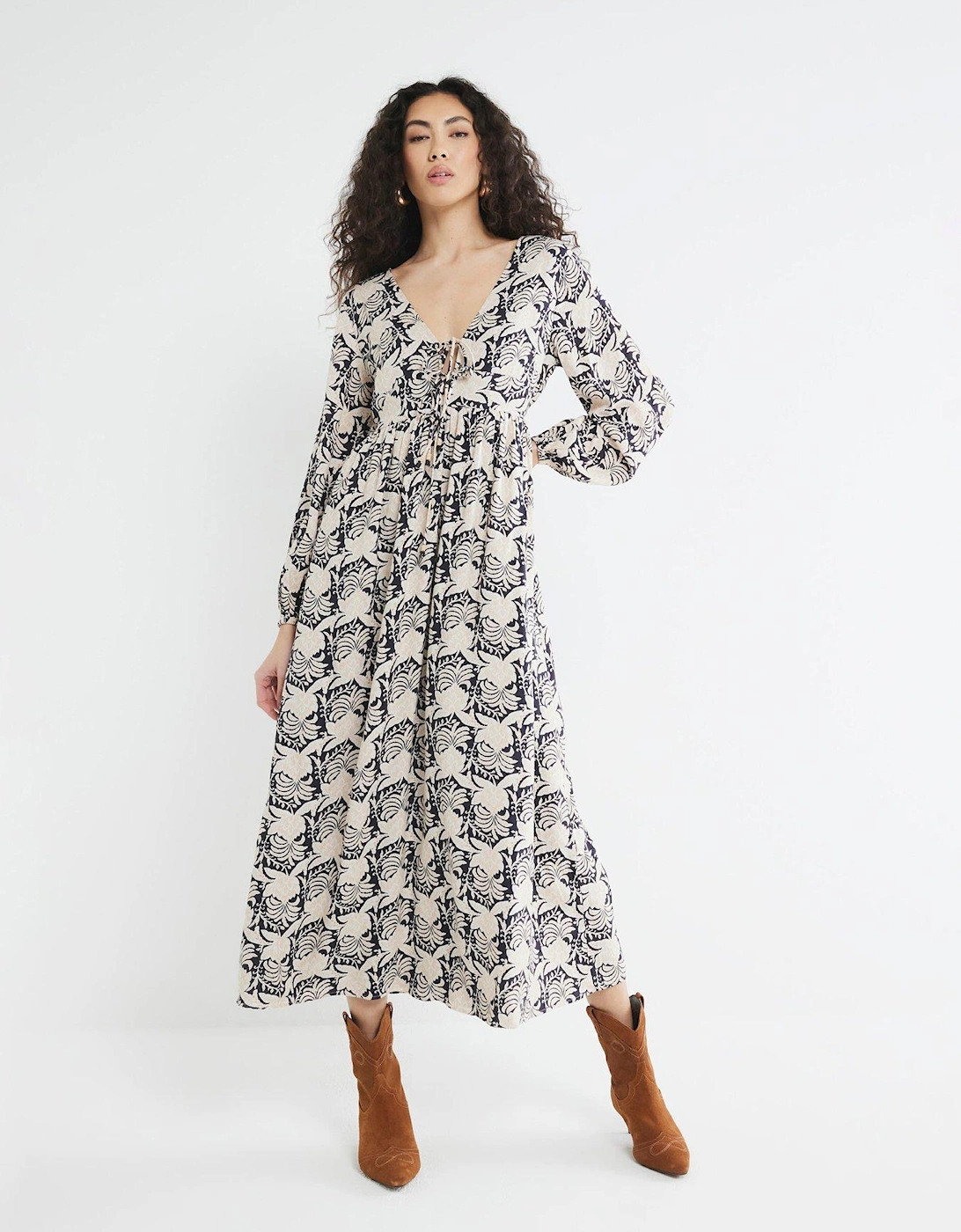 V Neck Printed Maxi Dress - Black, 7 of 6