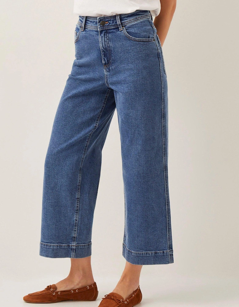 Hallie Crop Jean - Blue