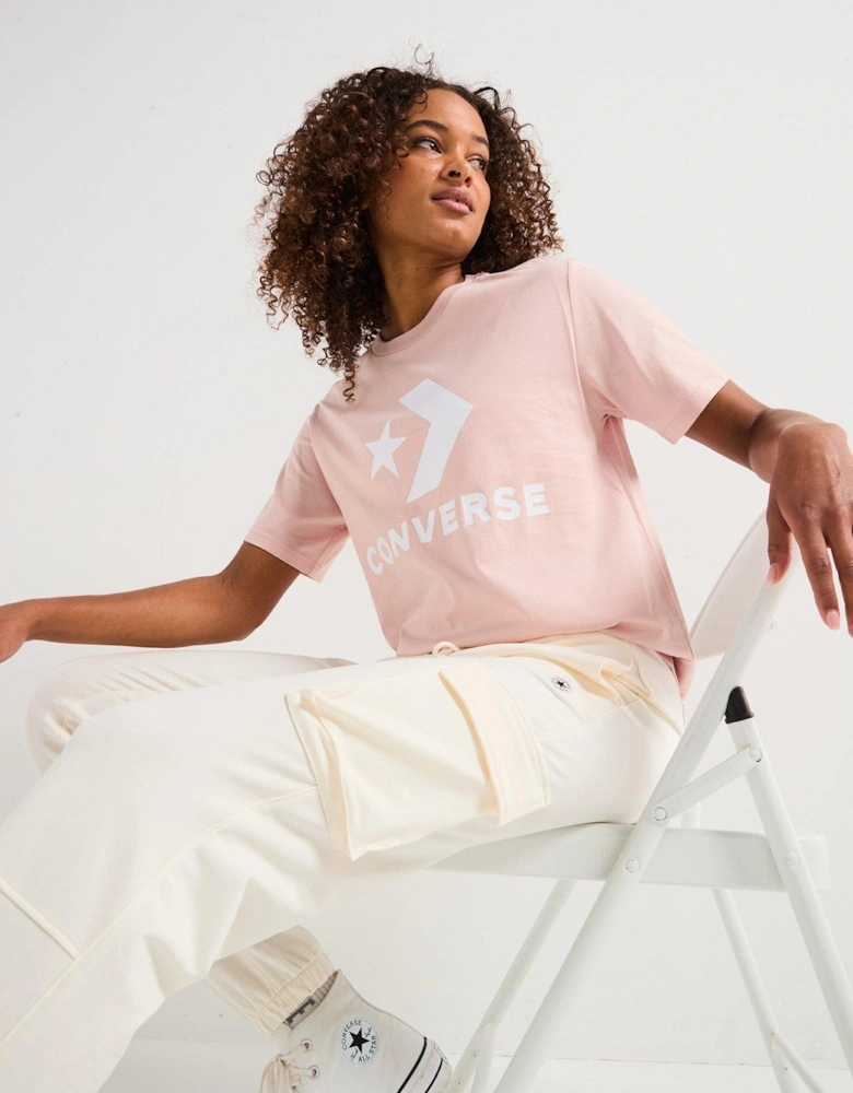 Center Front Large Logo Star Chevron Short Sleeve T-Shirt - Pink