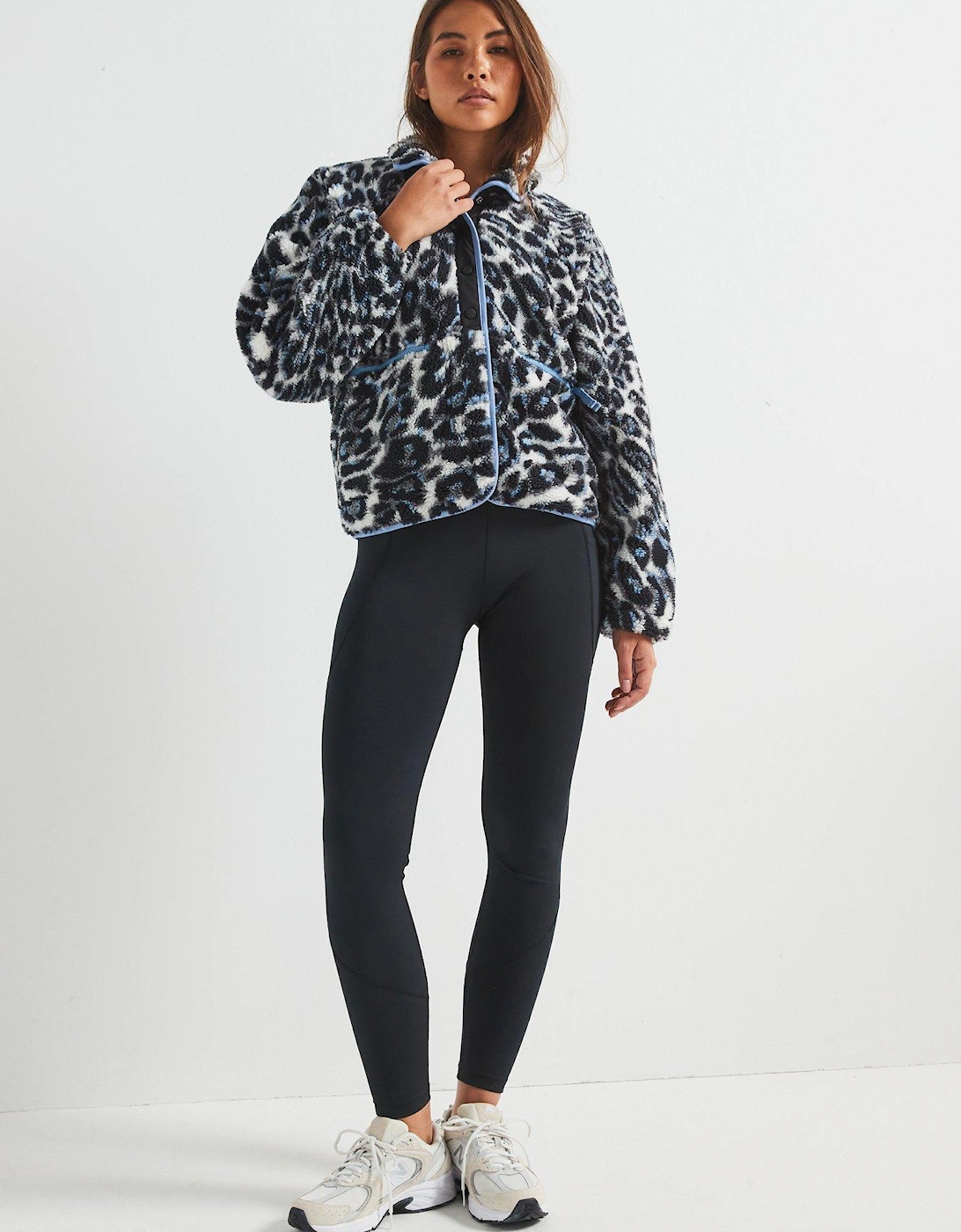 Womens Rocky Ridge Jacket - Snow Leopard