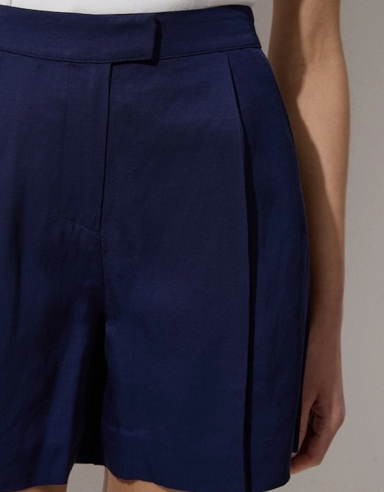 Tailored Viscose Linen Short