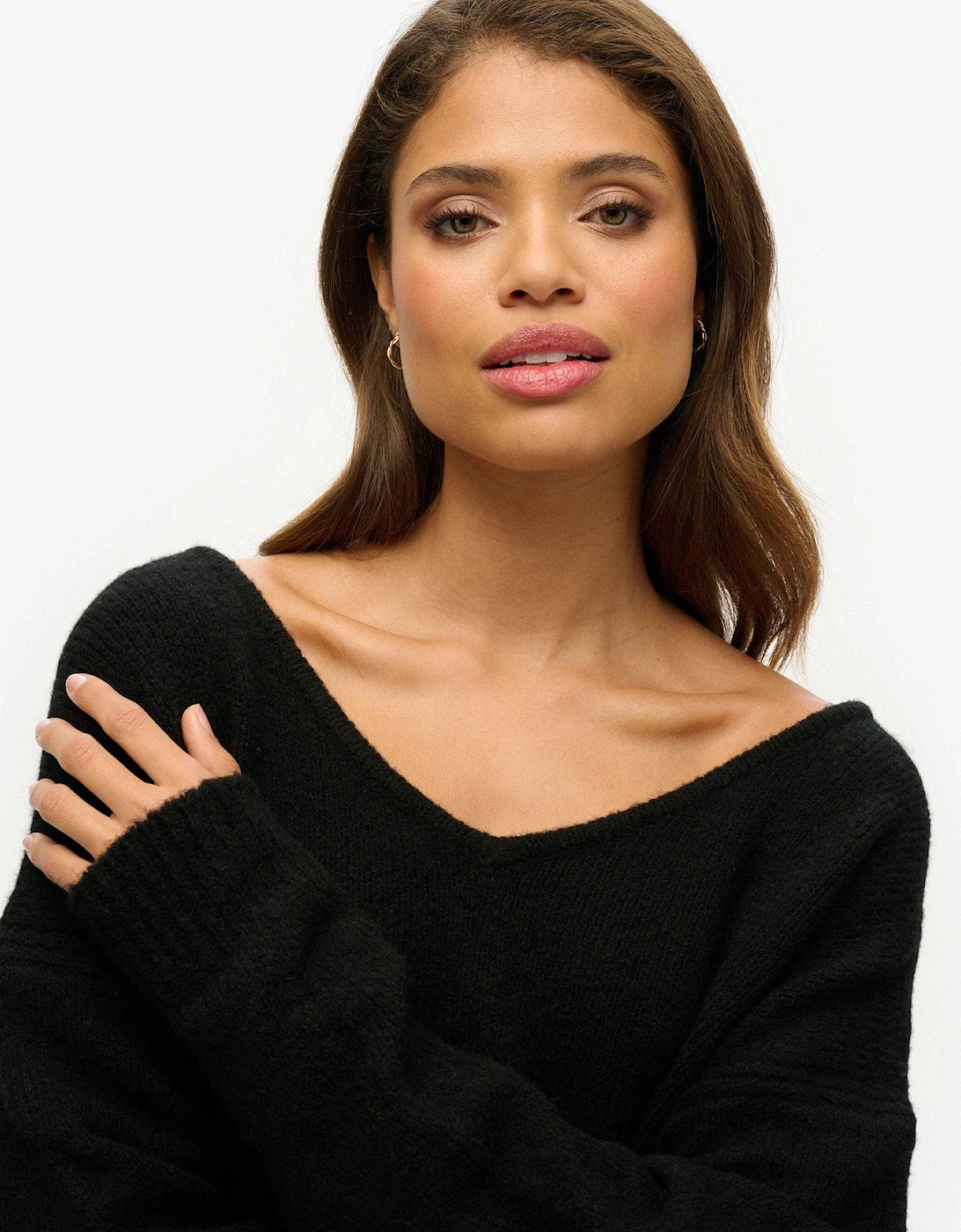 Oversized V Neck Jumper - Black