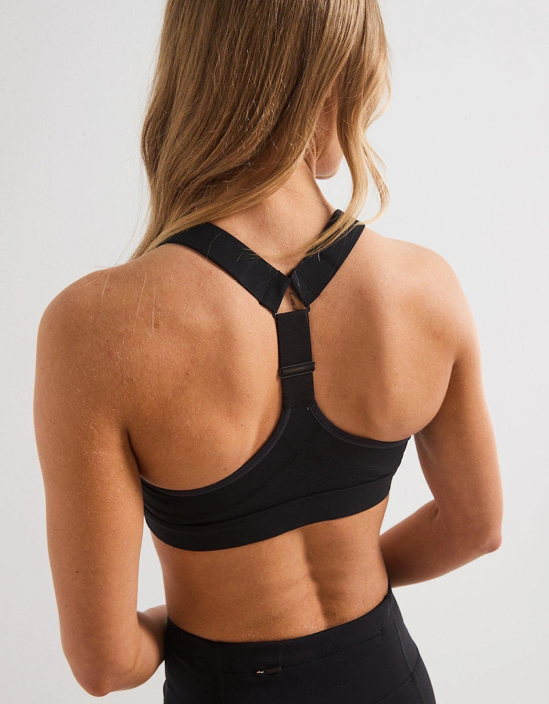 Womens Training Power Medium Impact Sports Bra - Black