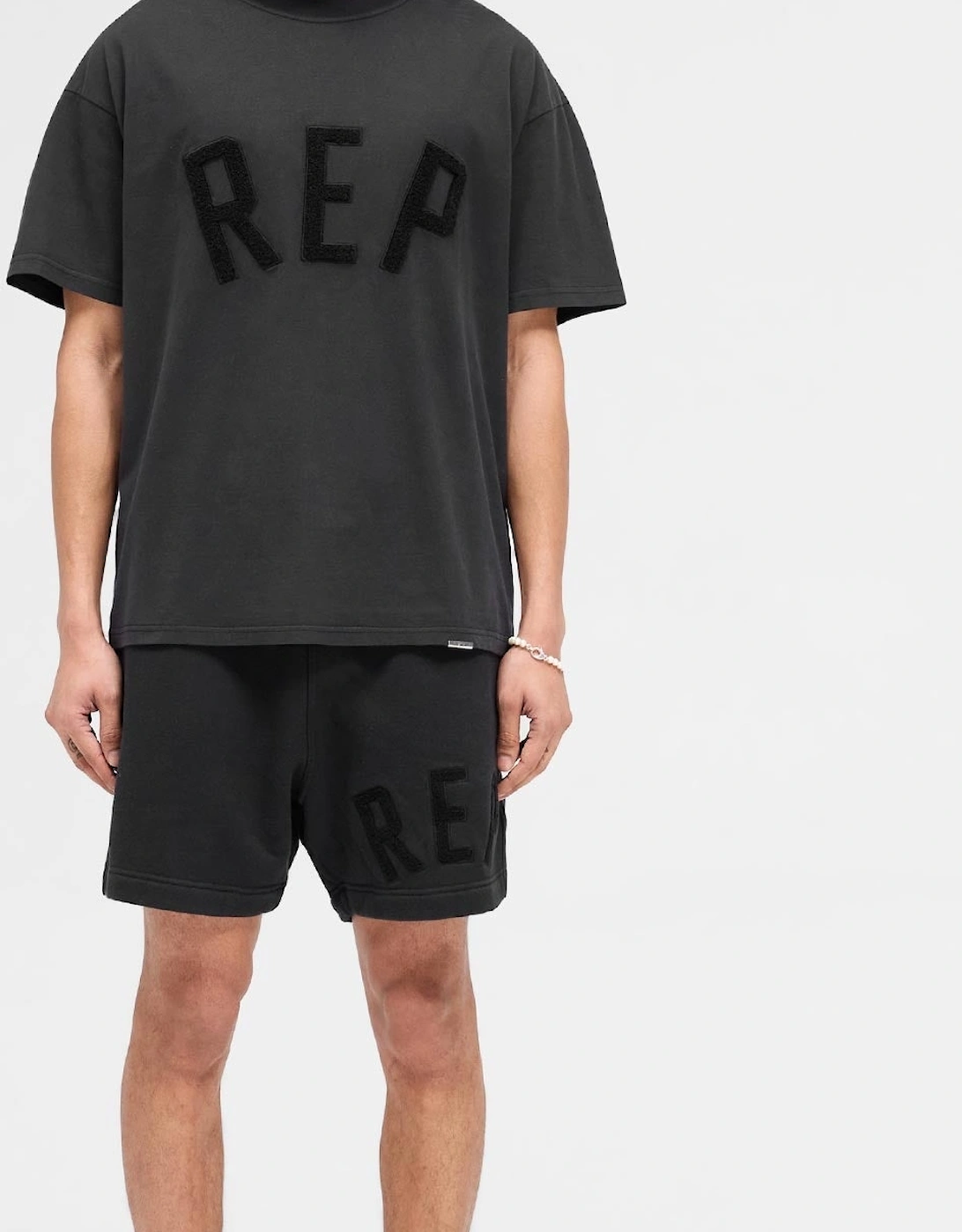 Oversized Fit Rep Applique T-Shirt