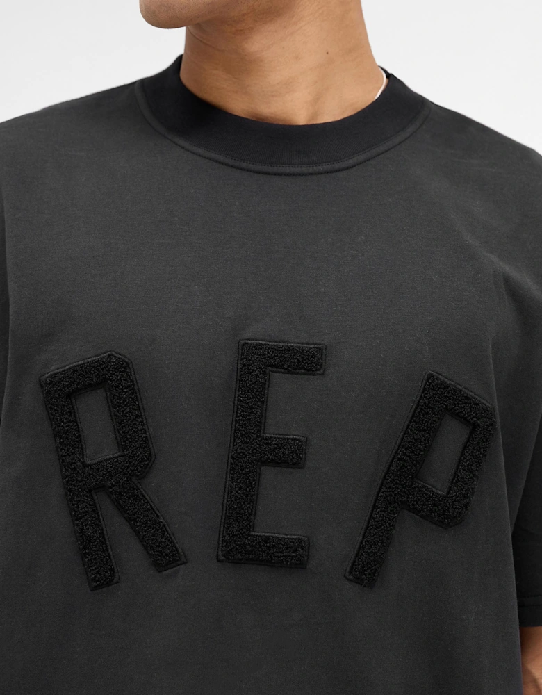 Oversized Fit Rep Applique T-Shirt