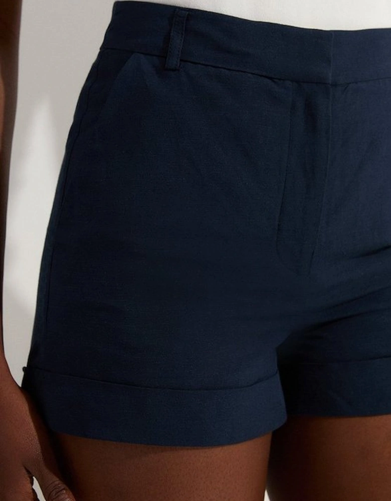 Premium Tailored Linen Short