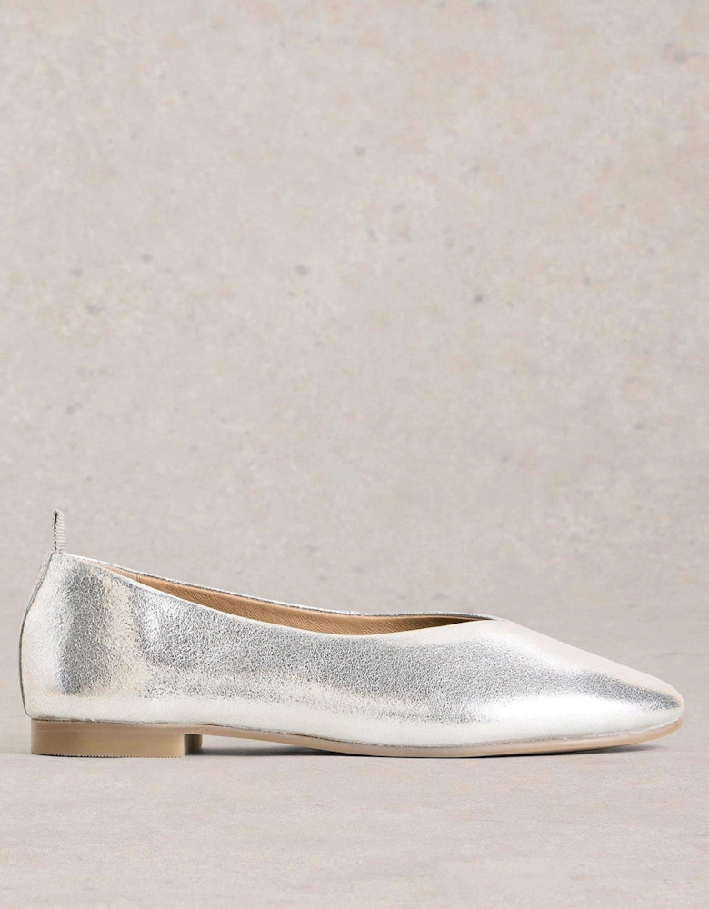 Cheri Leather Ballerina Pump - Silver