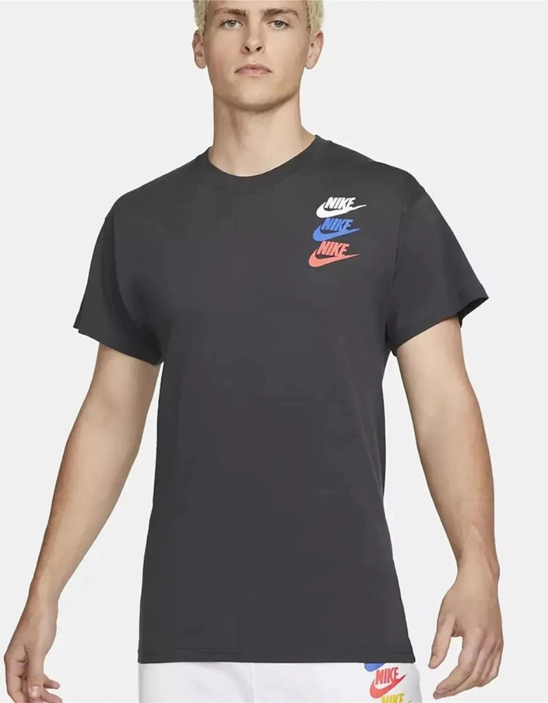 Men's Triple Swoosh T-Shirt