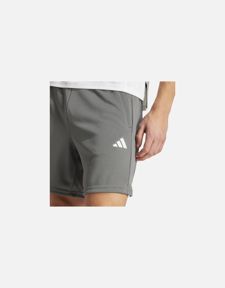 Train Essentials Shorts