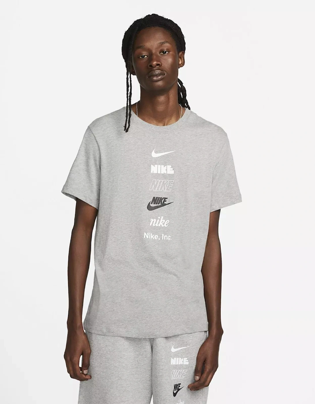 Men's Nike Multi Stack Club T-Shirt Grey - Size: 44
