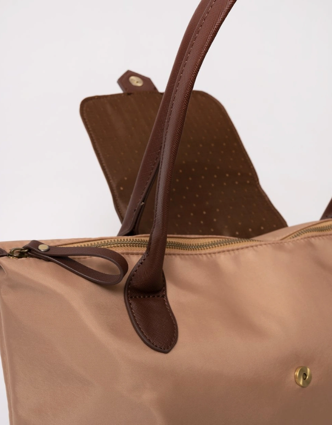 Edie Womens Nylon Tote Bag