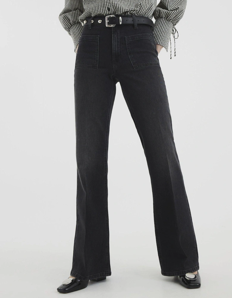 High Waisted Relaxed Flared Jeans - Black