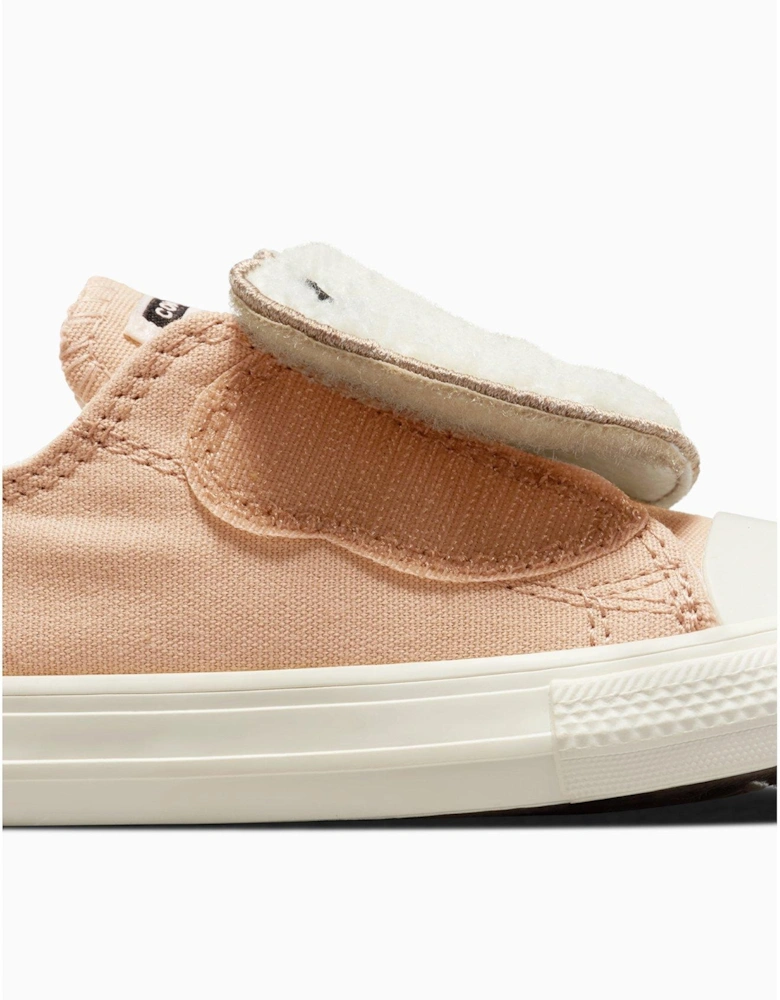 Infant Cozy Essentials Chuck Taylor All Star Strap Teddy Bear Trainers - Beige