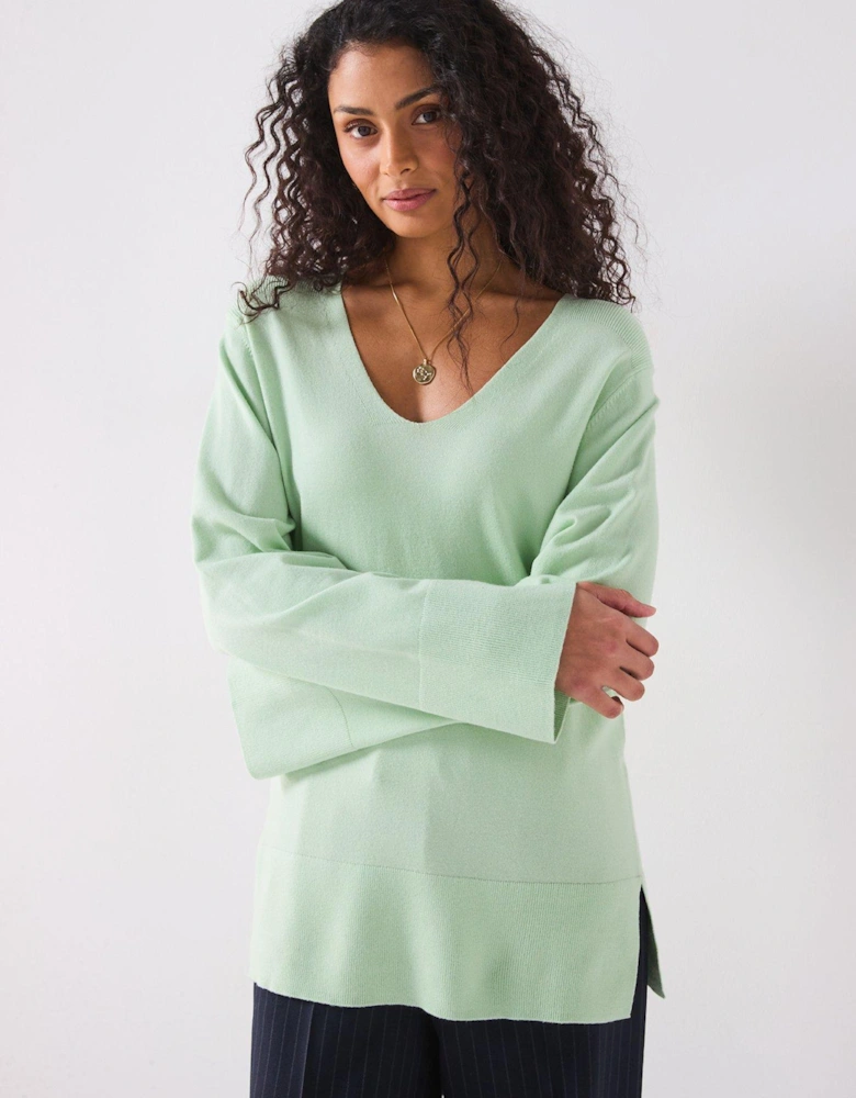 Longline Rib Detail V Neck Jumper - Light Green