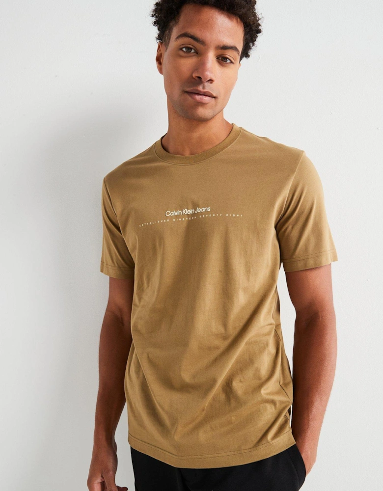 Linear Minimal Logo T-Shirt - Green