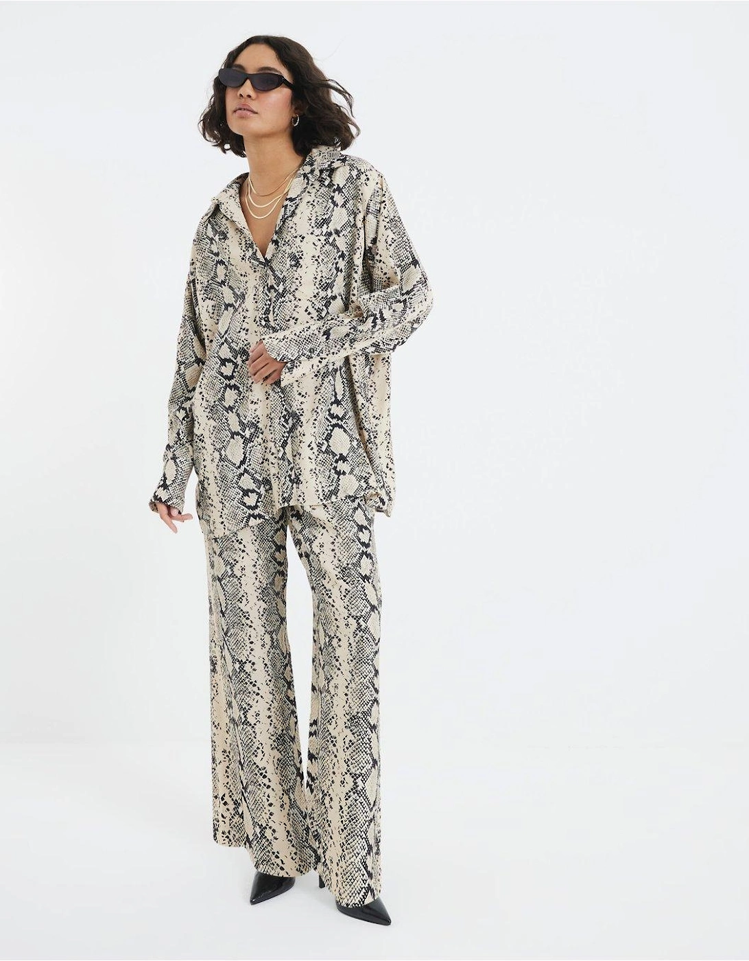 Oversized Snake Print Shirt - Cream