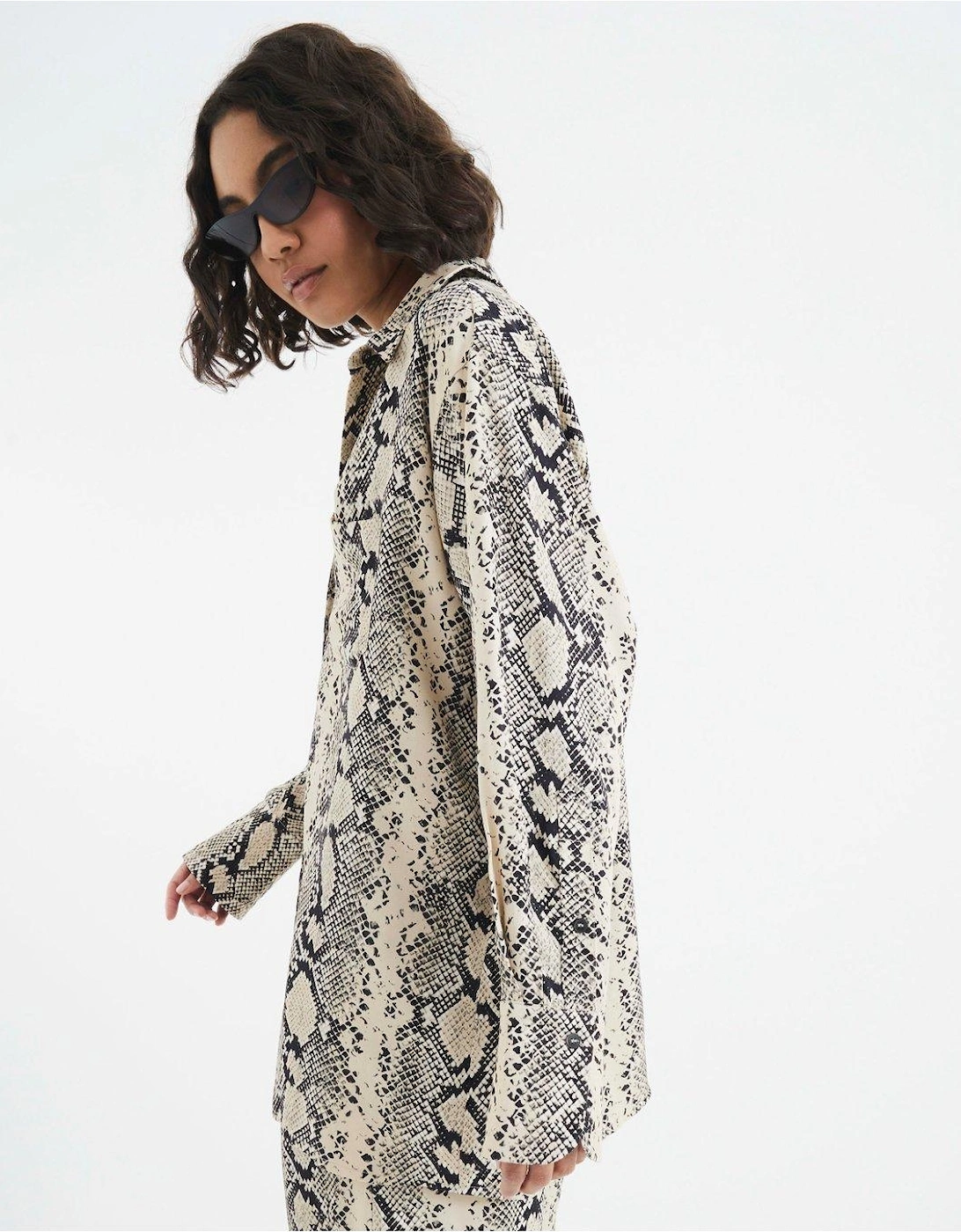 Oversized Snake Print Shirt - Cream