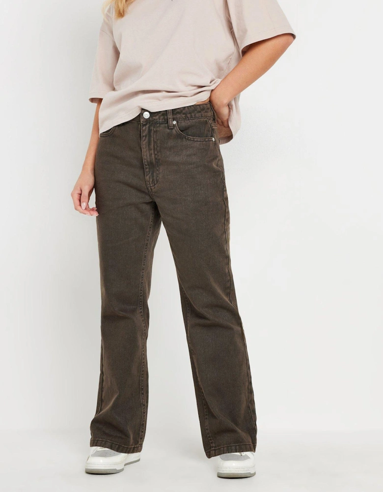 Petite Straight Leg Jean - Brown