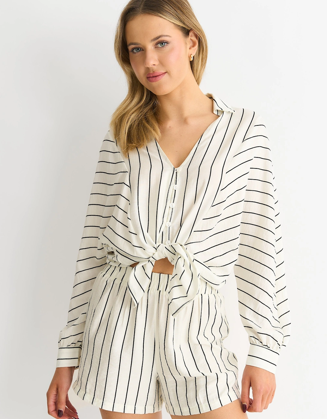 Gini London Women's Cream Long Sleeve Batwing Stripe Shirt - Size: 14